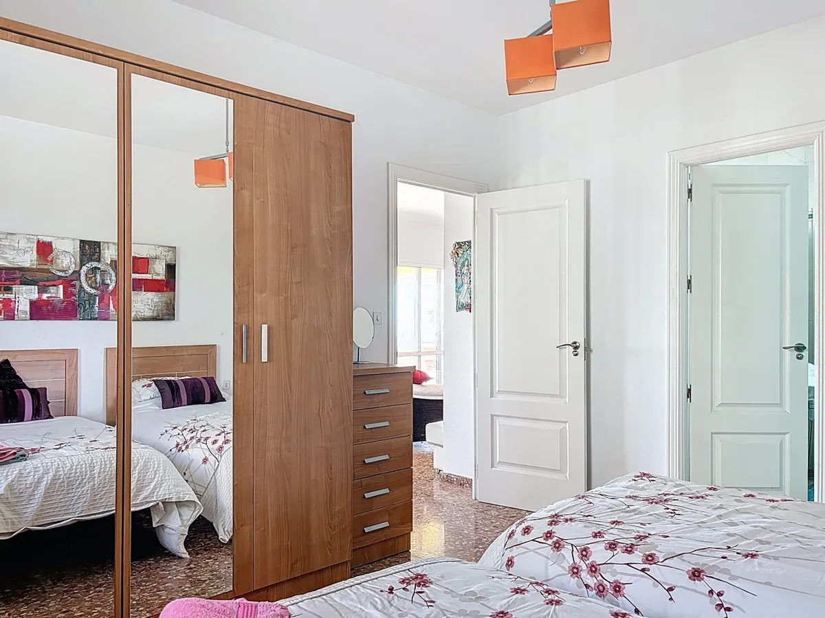 bb9bfddc-c59b-446b-b788-d663310c00c8