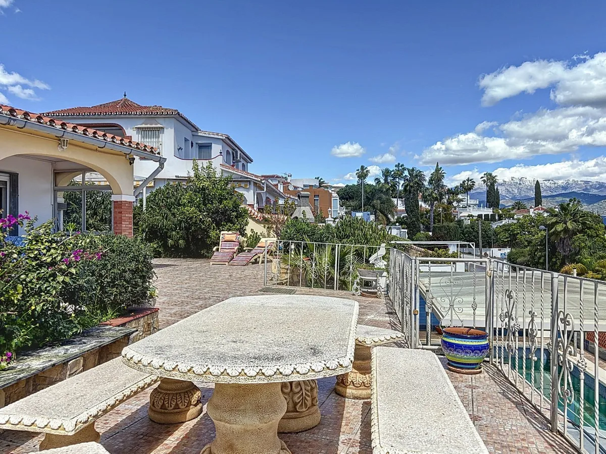 fd103cbb-6784-44fb-8eda-3269f29d6678