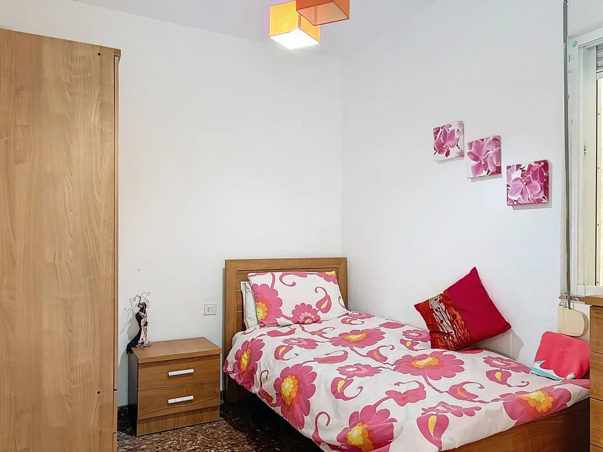 fdfbcf30-ec97-45f2-a68e-cbe7595457f9