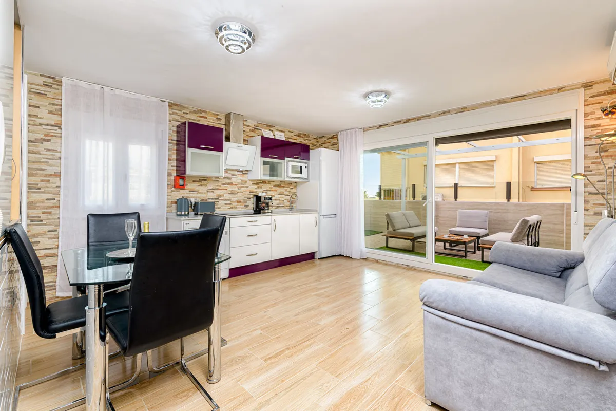 74371199-3e56-4b46-87f3-237c2d2f7d3c