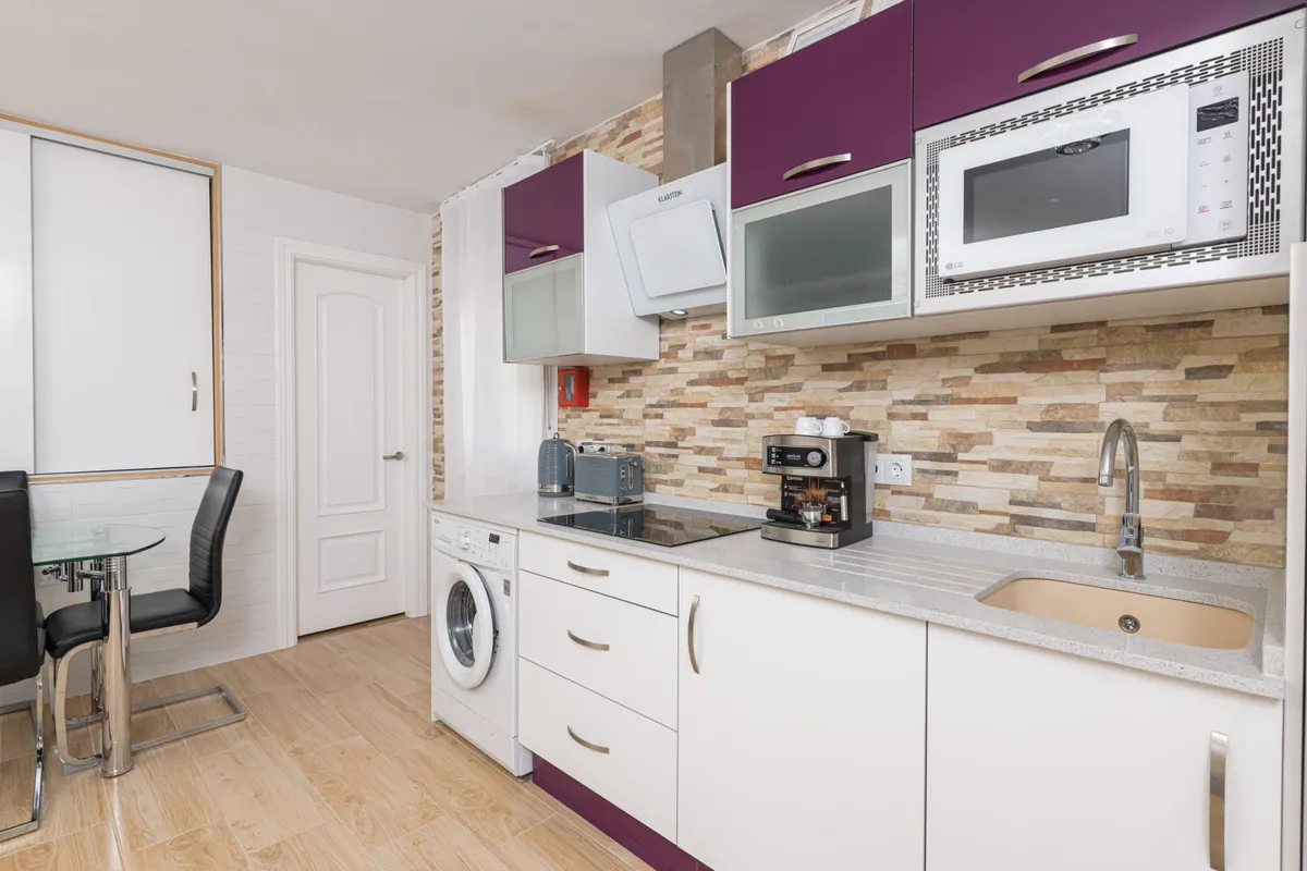 83476f30-ca03-4e7c-bba3-c882adacd8b5