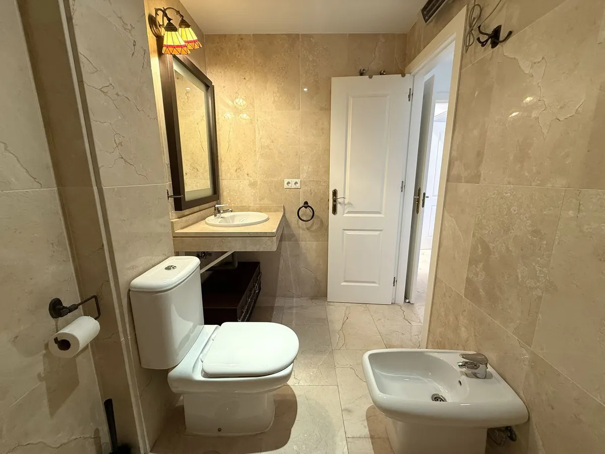 d77f65f4-6c11-4a7c-9c58-a7db4a07983b