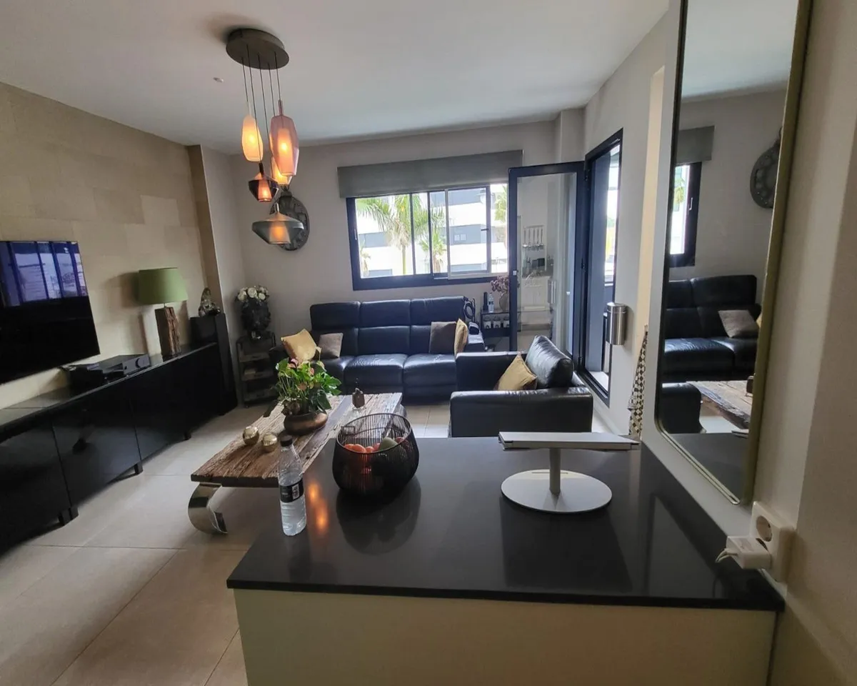 24b97611-0dca-42bb-96b1-48cf8b2e690c