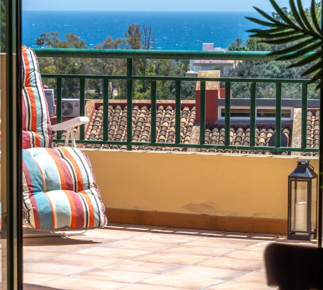 2a97ee1a-8675-4914-b0f4-e534110ffde8