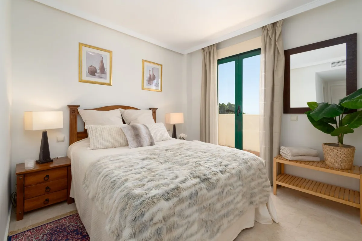 3a33aa89-a968-4435-bfc9-6e184e452d12