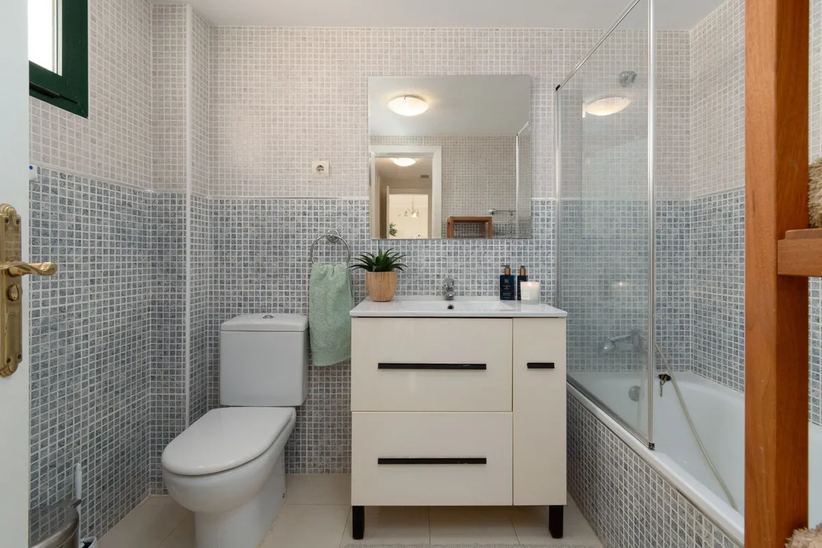 6d7c2a4a-ce95-4c79-af47-c7d969378d98