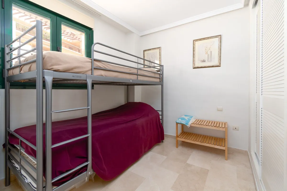 8394ff65-0fdc-49c0-bffa-3fda97b0555d