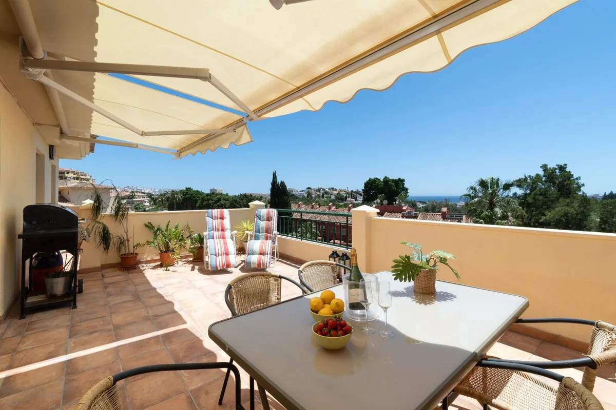 fe7111f7-162a-4f59-8f9d-47a53b2b323a