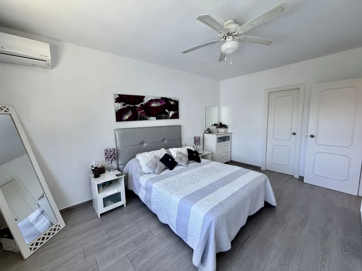 12fc0f3a-9019-4b7d-8705-442a0be24a07