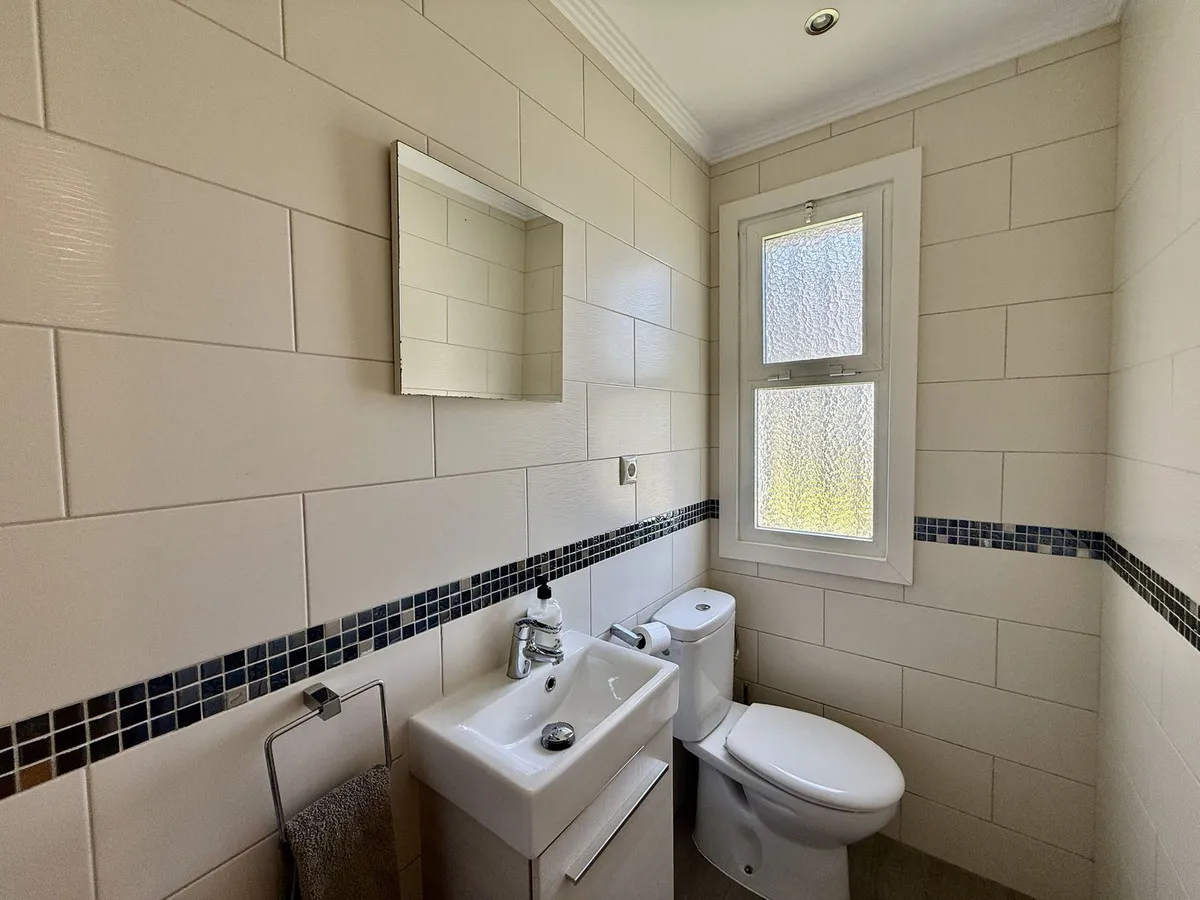 19e8796f-d498-47f7-a84a-cfce05ff7ae2