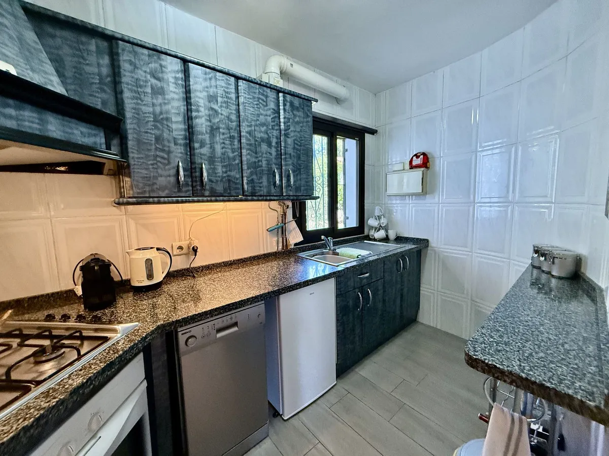 e657357e-09a4-4abf-b4a9-660890f8cdfd