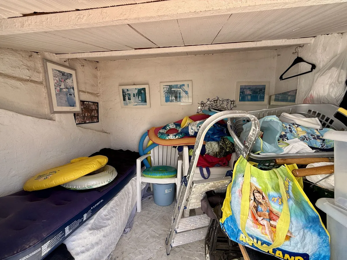 eaa76d7d-e75f-4112-b4d5-7b25e4e17221