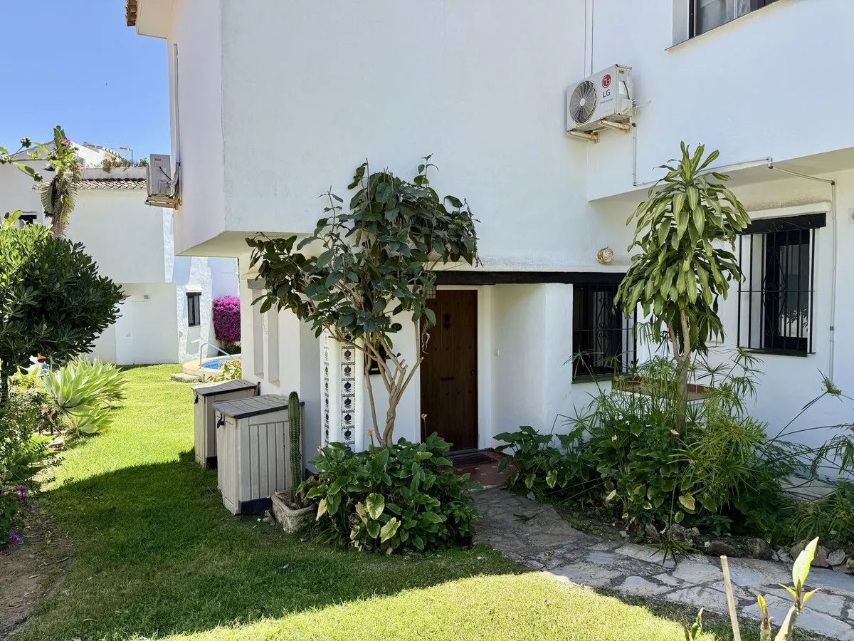 f613f659-0ee0-44a2-9c78-57019cc5e944