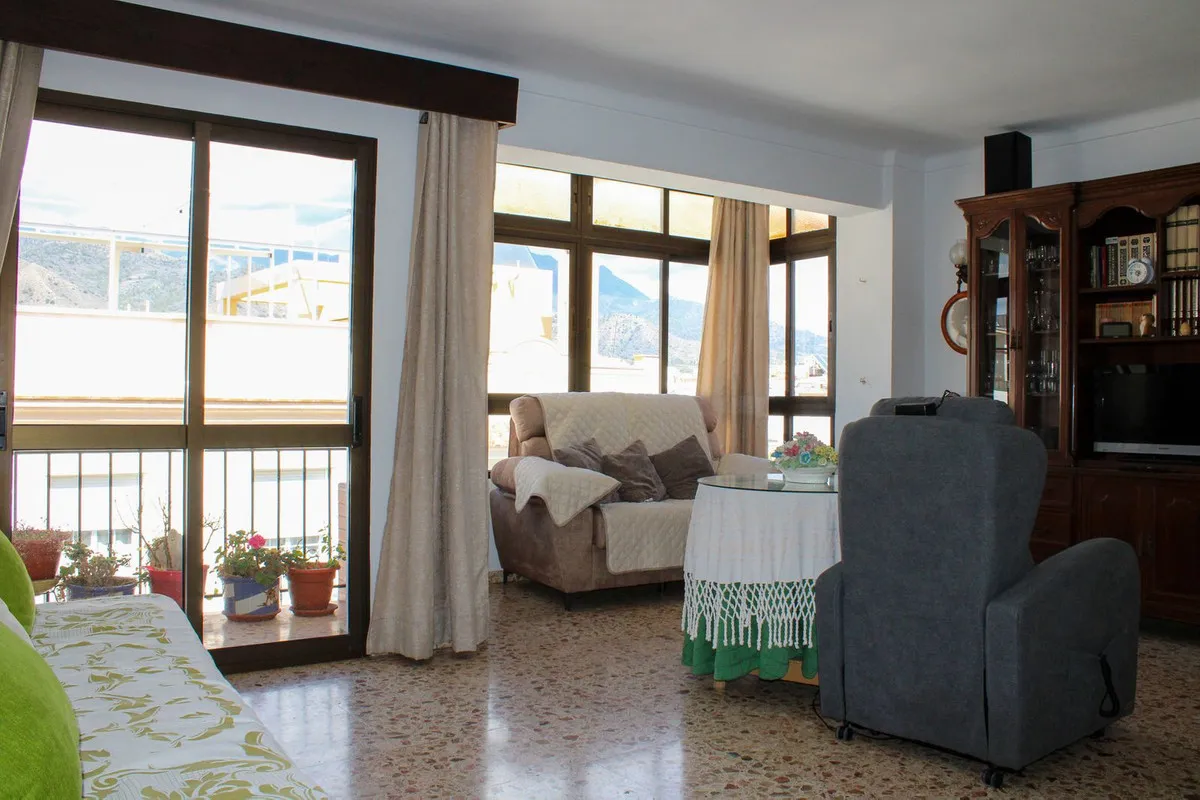 25e1f820-24e6-48fb-b59e-ec802c6b0d0c