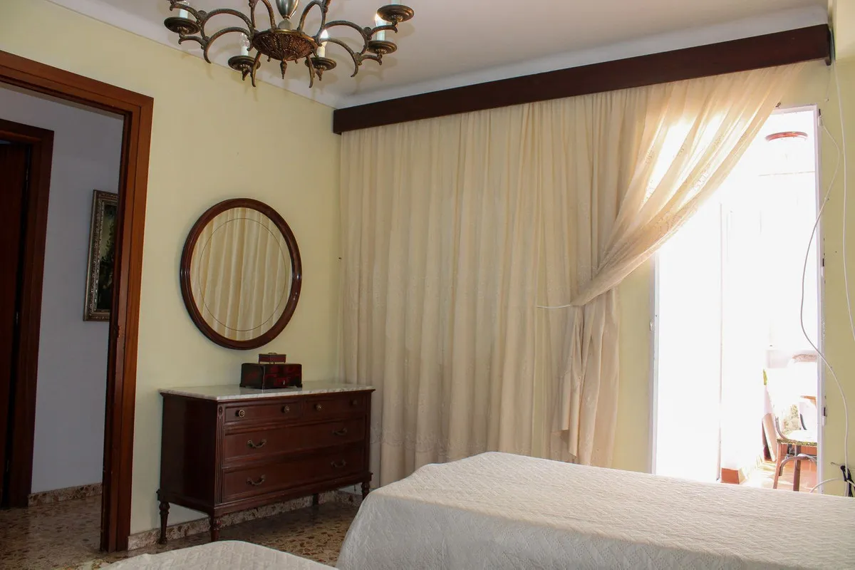 4c6d3c22-2520-43e9-bcb2-d10bbb5eb515