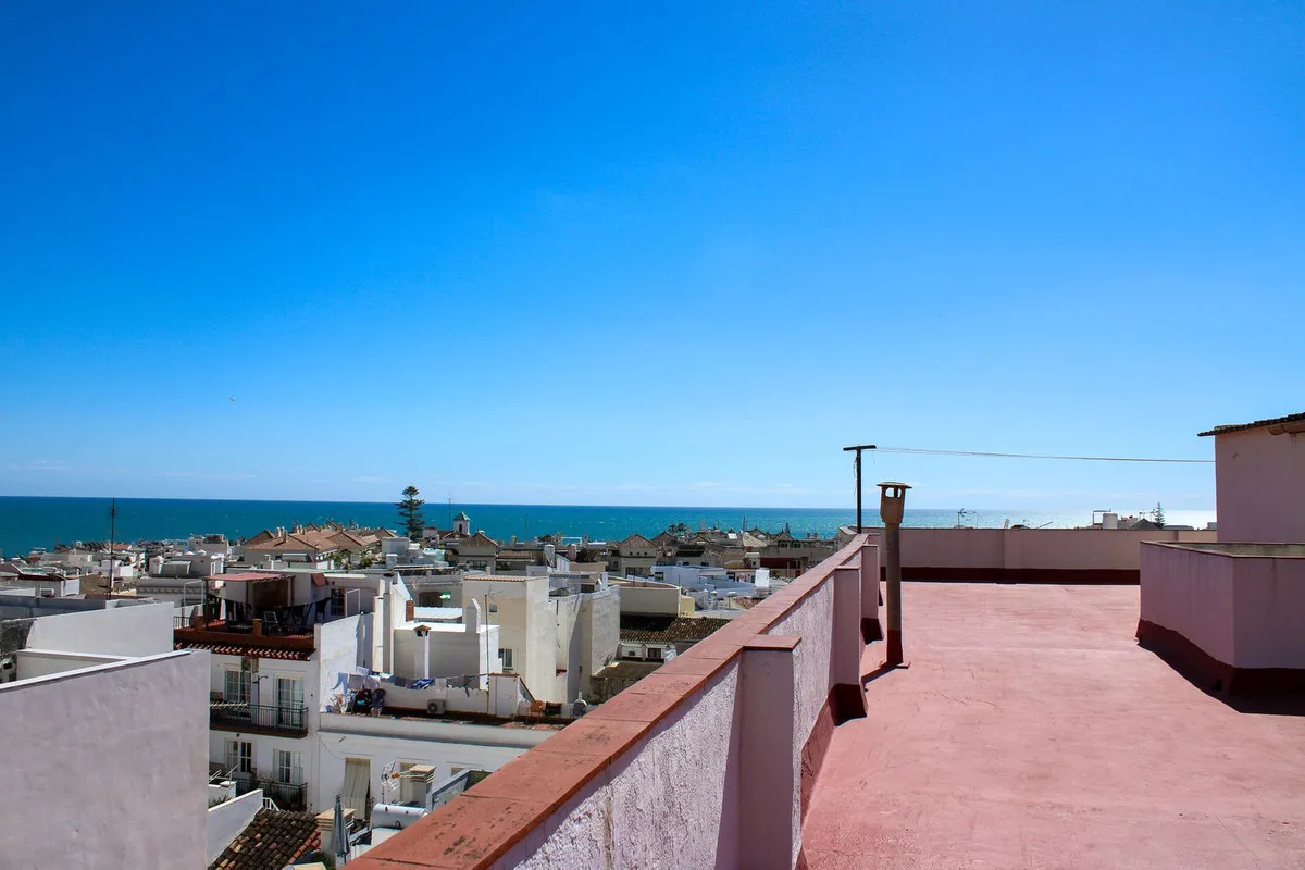 6855aca3-6735-4013-8bb4-170aaf35133b