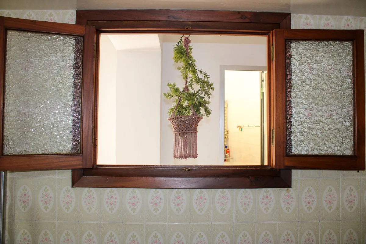 a38e1423-43c8-4cef-8317-07250b976102