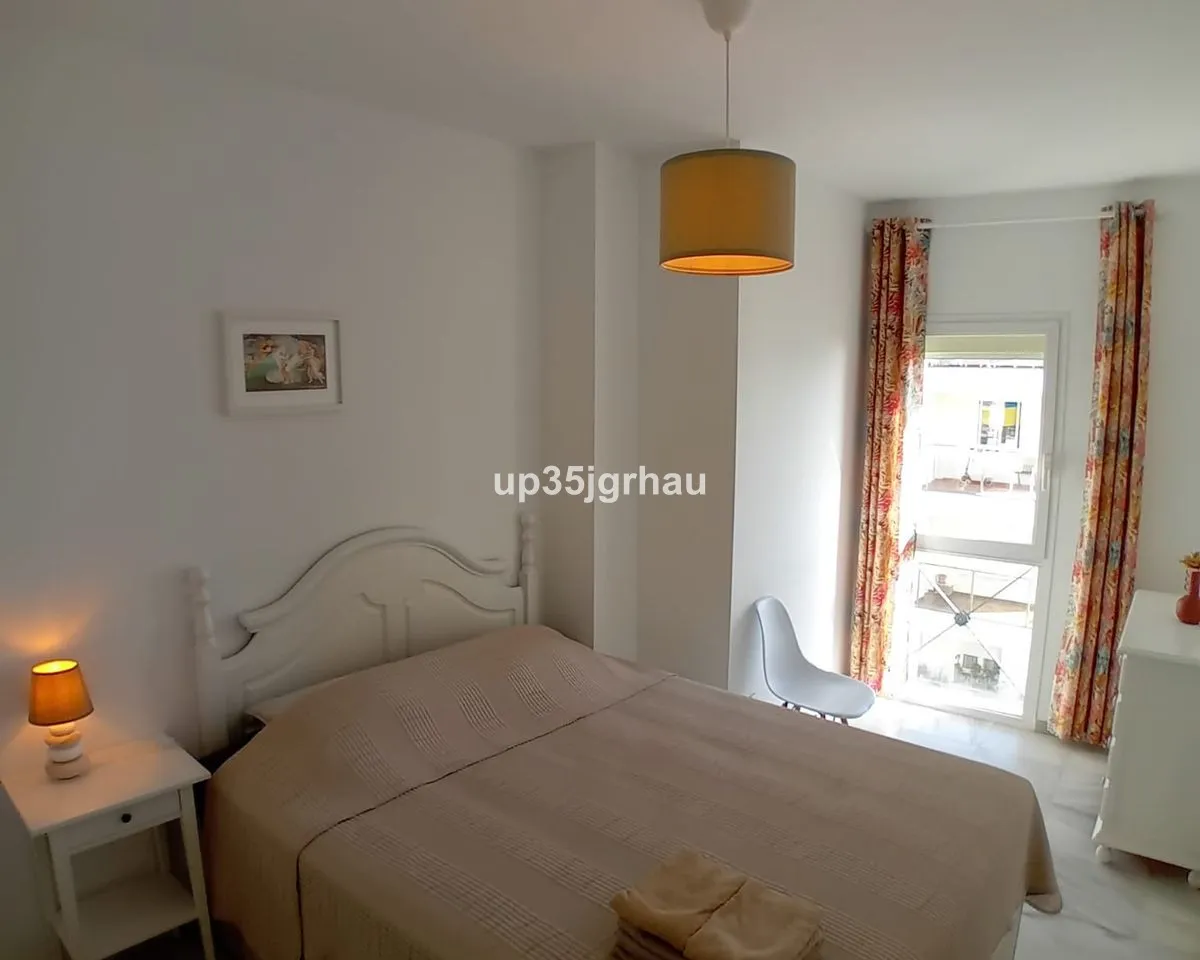 60b0cc40-c07a-4a4f-b12a-3a455eec60ce