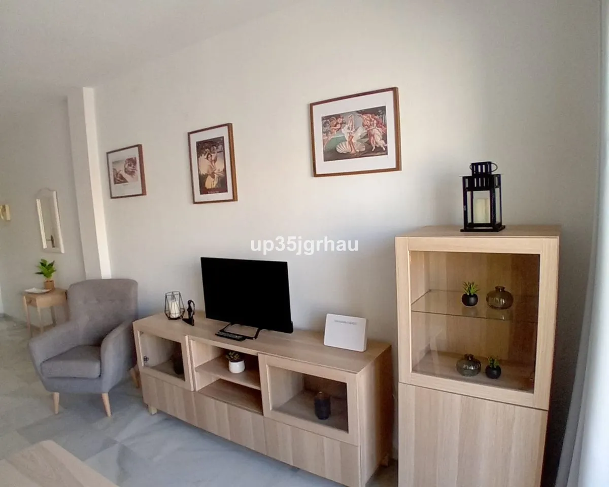 b3a62894-9f30-4277-9e57-6e80c181904c