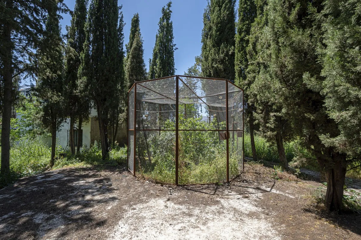 a326c3e9-50b4-4da4-9586-5c523229fa20