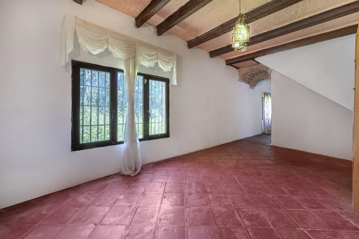 c9f4a475-5eed-4ad5-a084-4cef0a5562c0