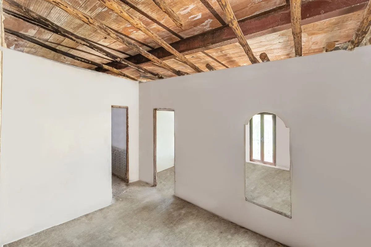 dd7d136f-c0cb-41f9-8122-5957824c7e06