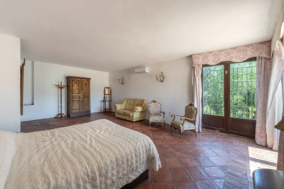 eaad22f5-438e-49a8-a513-4f62eccb452a