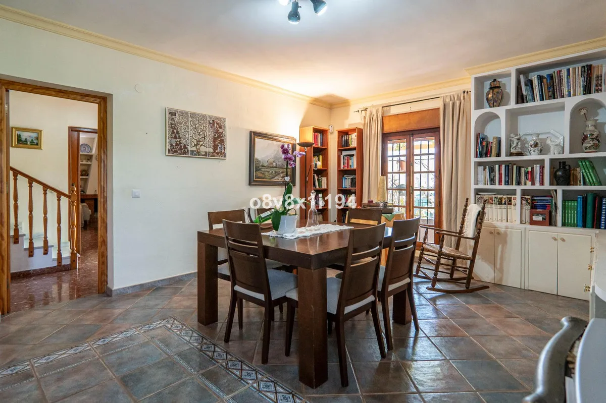 2d42c595-5a22-45c6-b7d0-7bb238e3b516