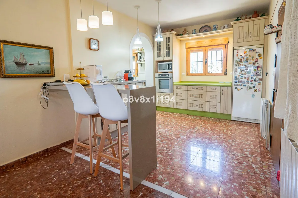 936d722d-321c-4a6f-aaef-80d255a4e0bd