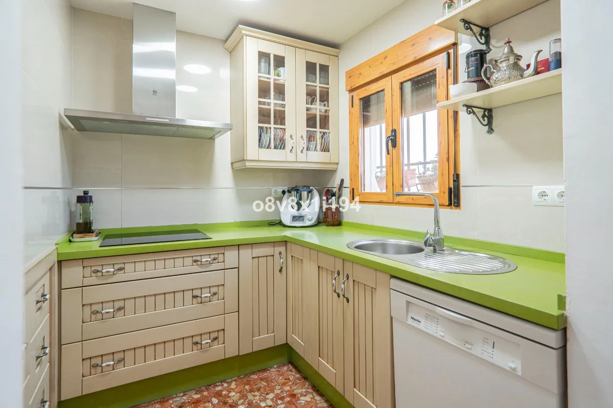 becb02bb-5a2c-4b67-aaa4-db820481c055