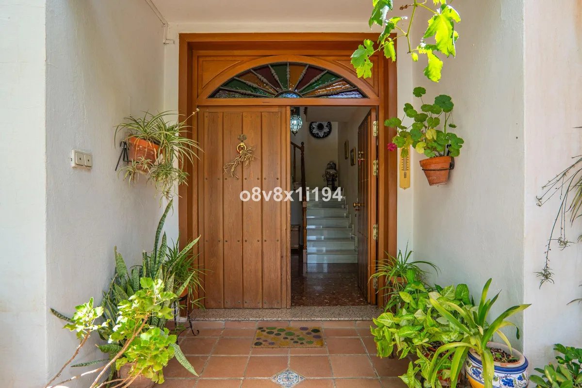 dbe285c6-486e-4582-a896-34a914f8e871