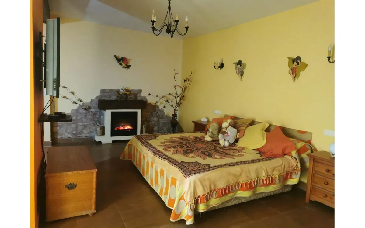 1165b084-ca48-44ae-bde6-121364cb25cc