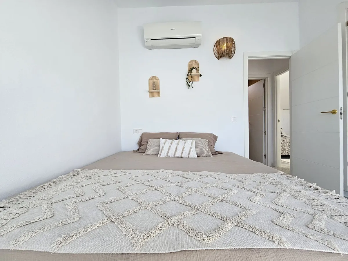 1a4d4413-14e3-49b1-9c33-36bc58860c5f