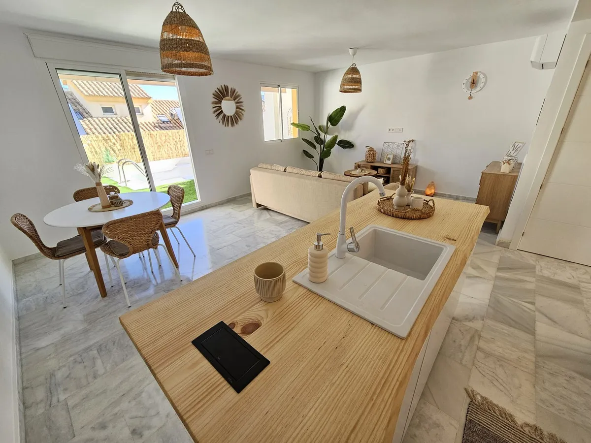 55e16b1f-0d34-48ea-ac37-ae063ac7c632