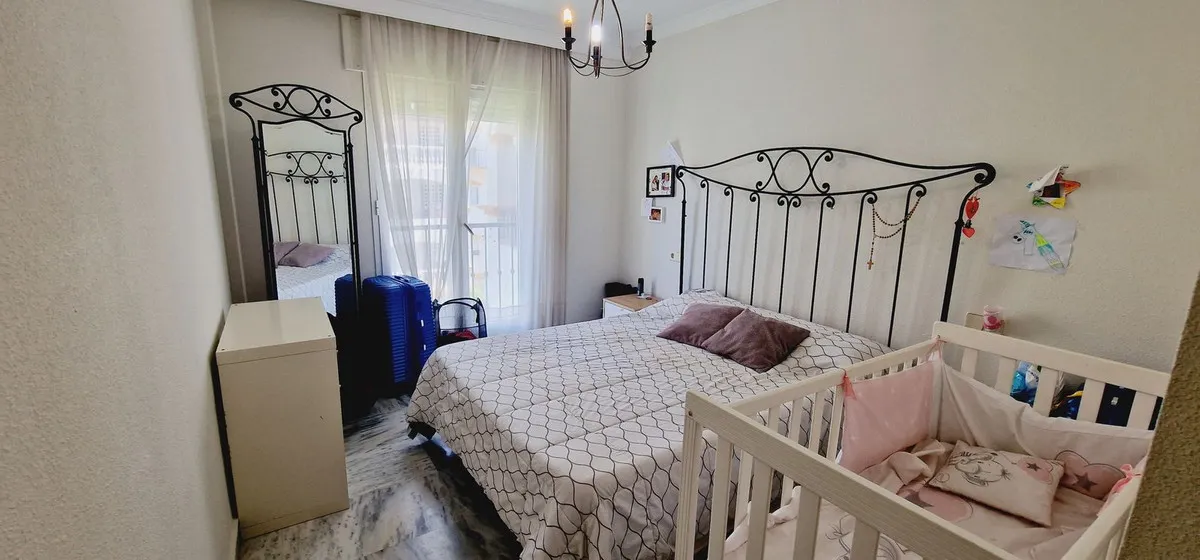 8faa8ad5-7e0a-4079-85b9-d89234adc159