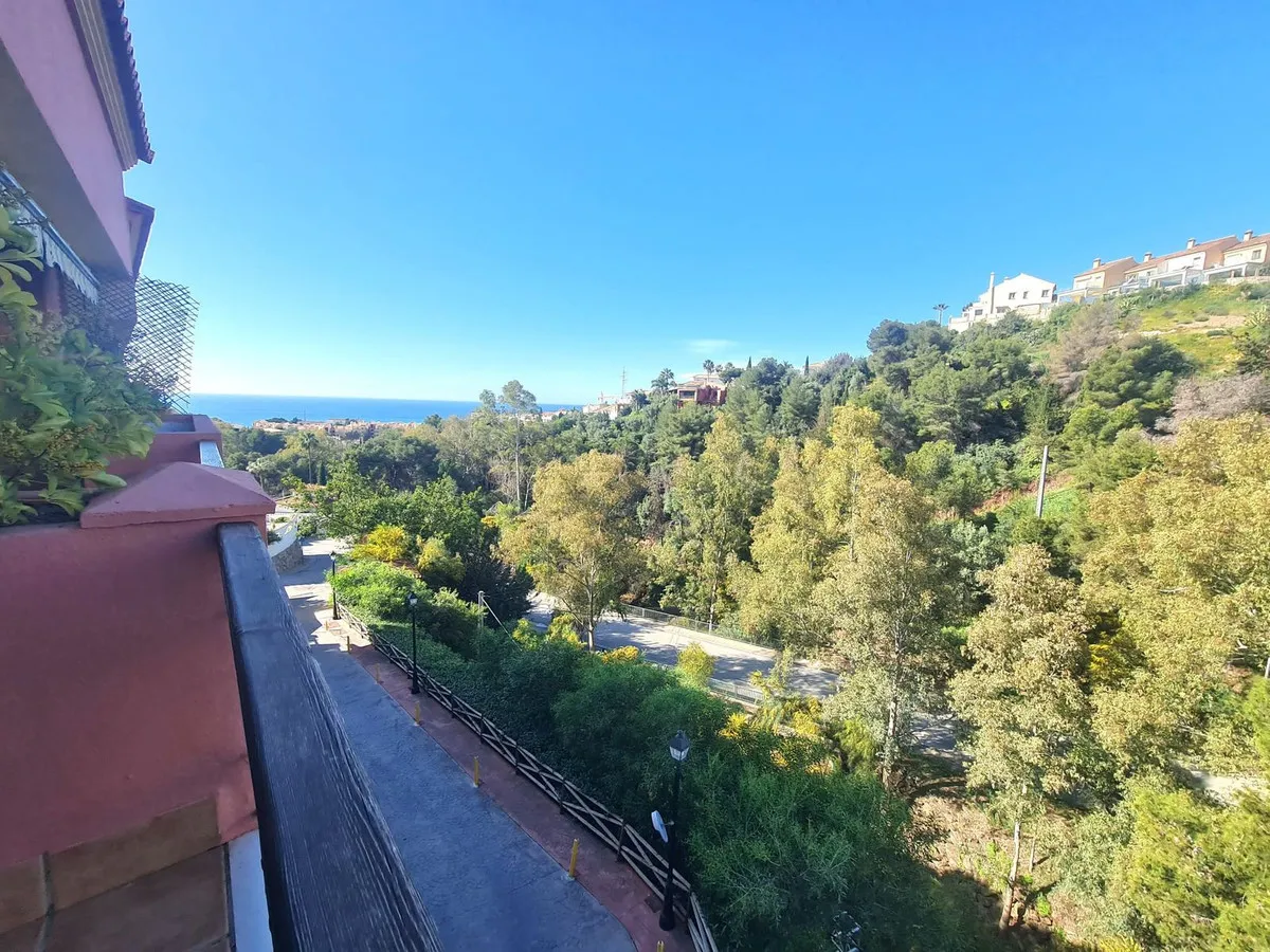 11cb604e-ede4-43eb-85dc-f81ea0bd5079