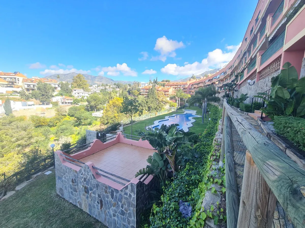 ad156166-d76d-418e-91d7-40be23b3b8b3