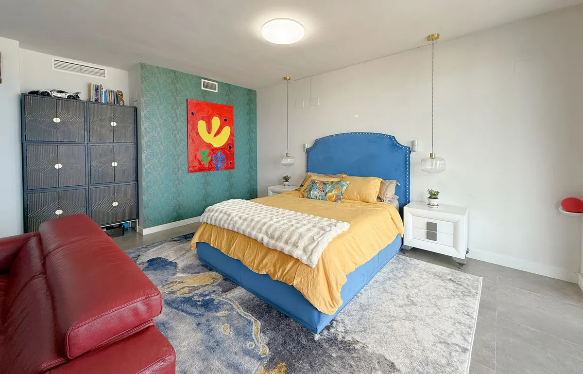 0fa6da4e-029a-4a98-a902-ccec0627c471