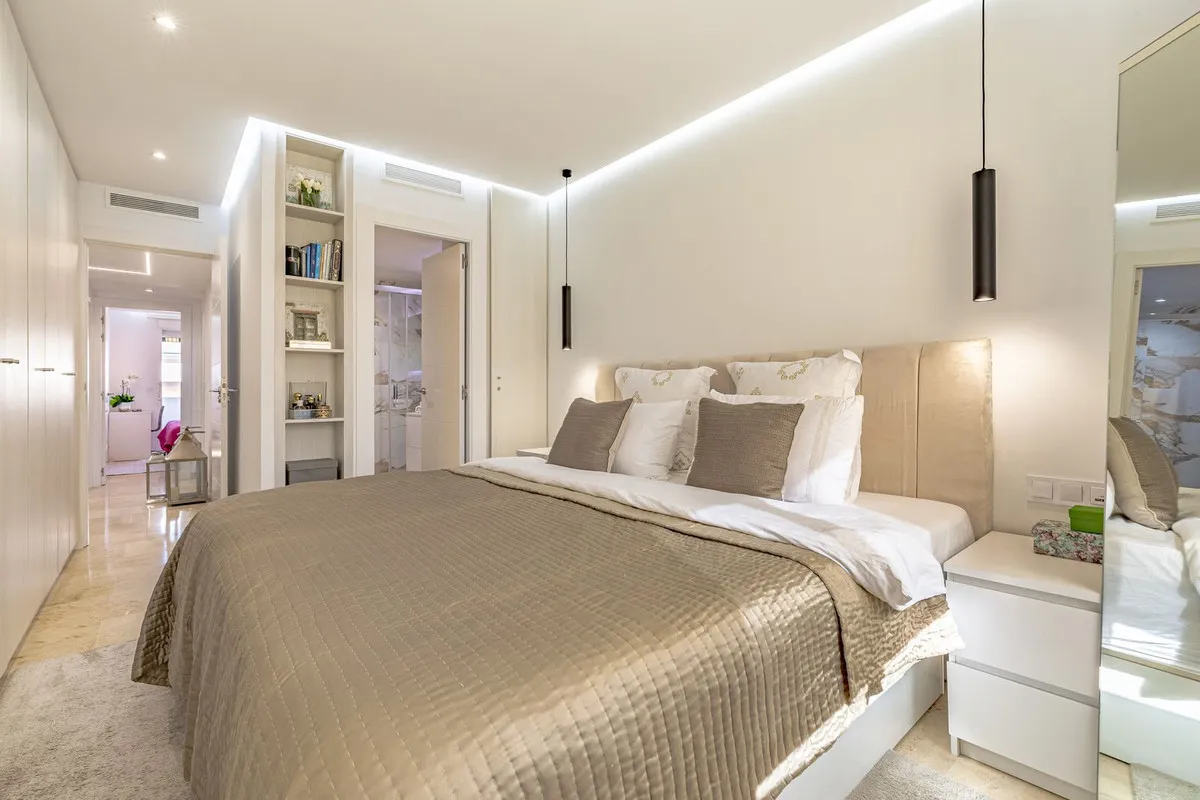 758dbf22-7c12-47a0-a2fc-e3db228b29b2