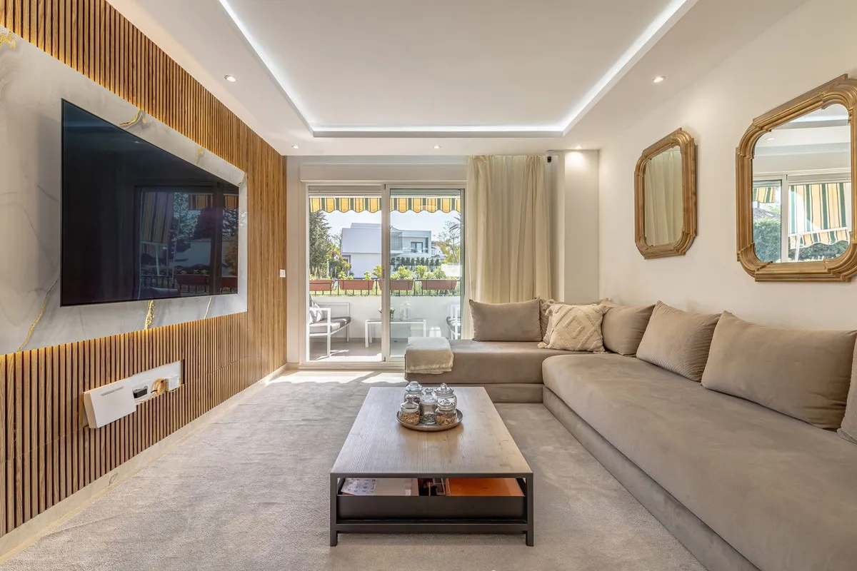 76555dfb-6878-42b4-9aa7-ea8f9bd73c44