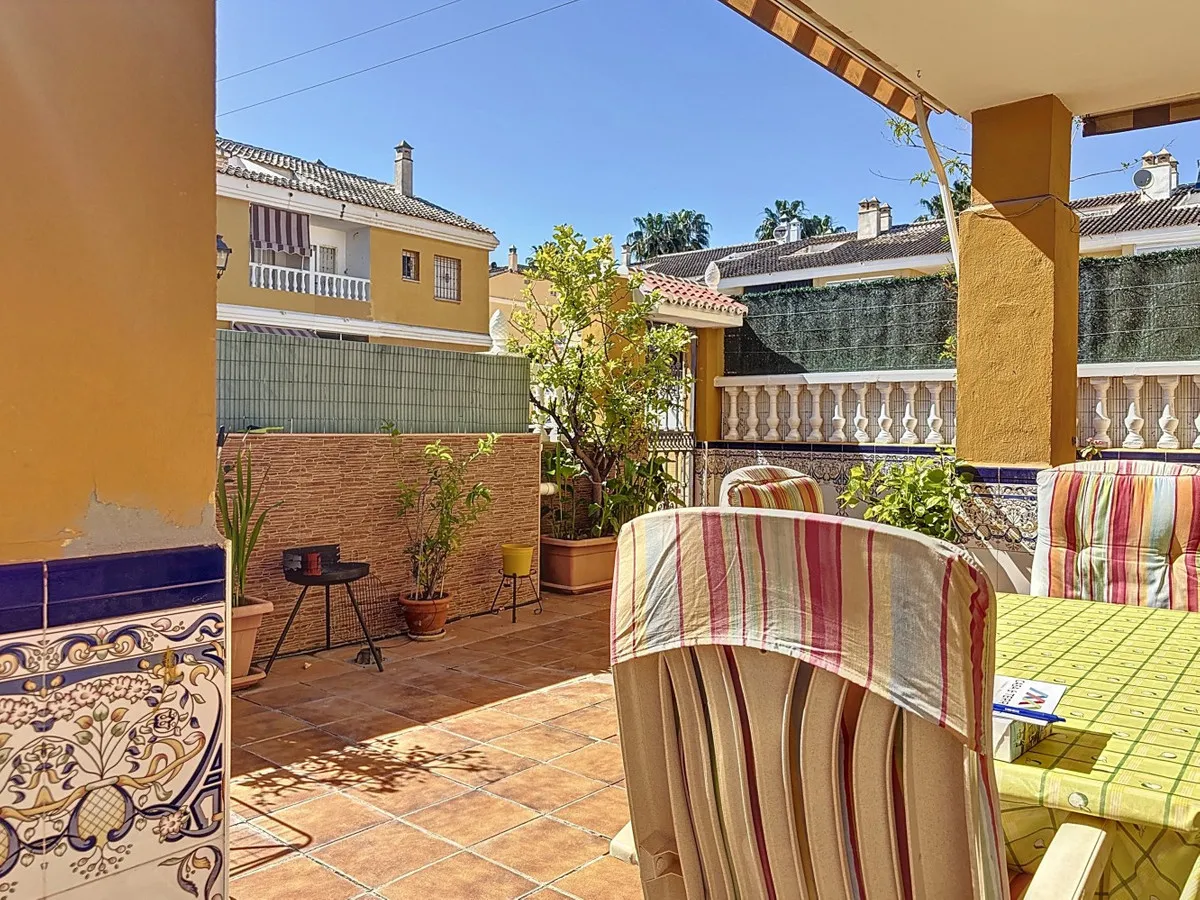 9bf12fbc-6530-44e8-8c96-755ee4ae45f4