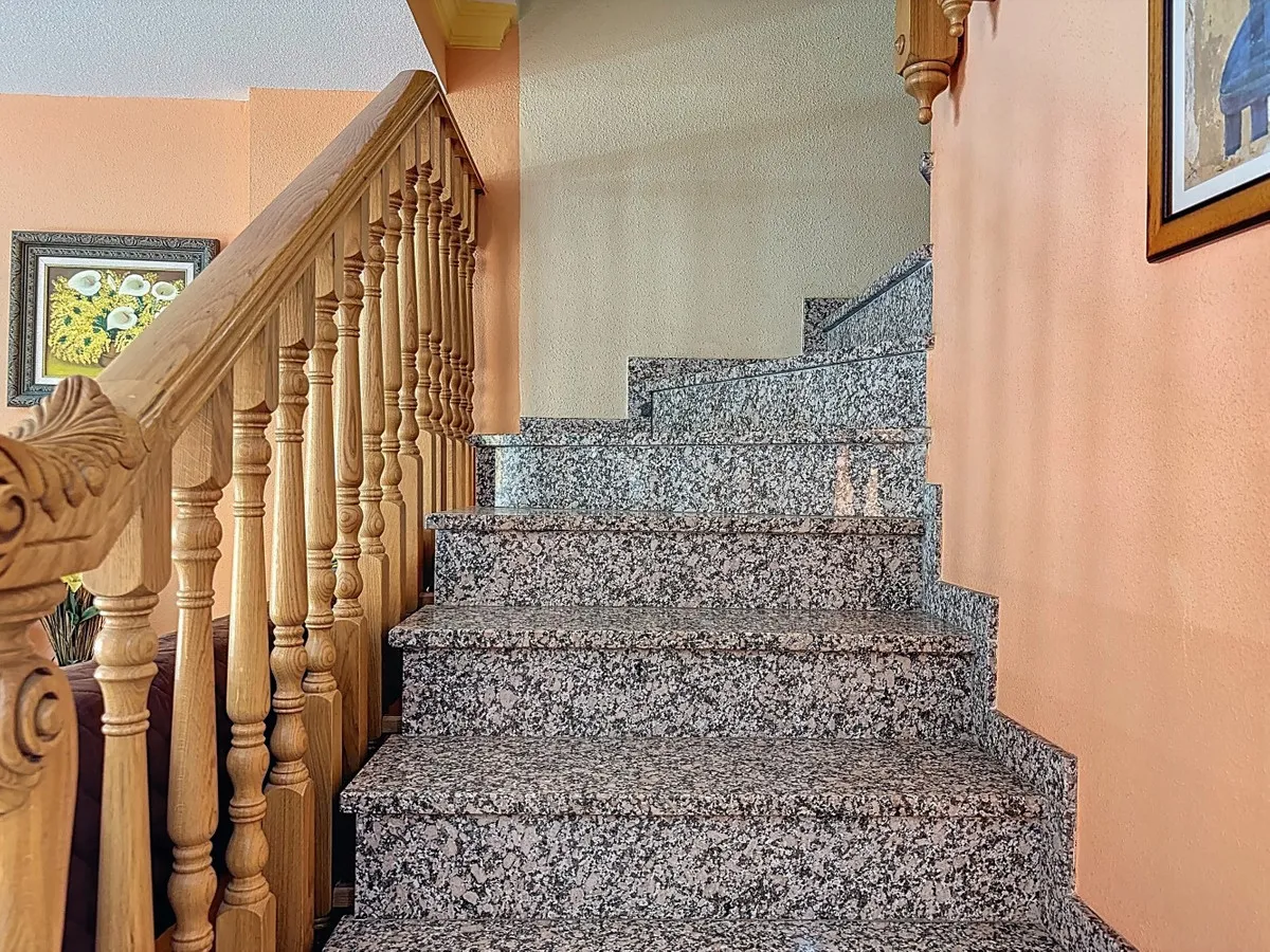 b3debc75-e5d0-49e5-84d3-5bfb2d22569d