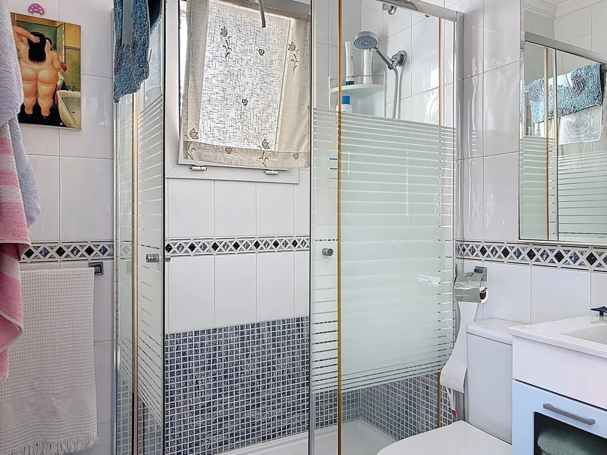 d6166a13-b02e-4d78-84f4-e5a2213e53c8