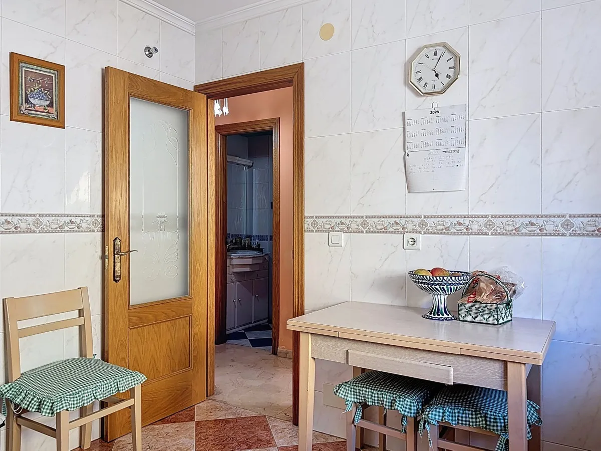 fa076330-4b69-4653-84f4-ce10d4dd45a5