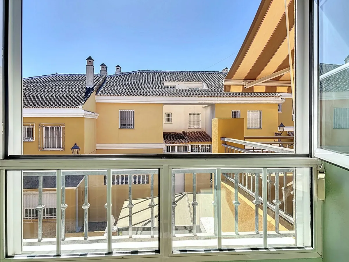 fe940e9c-f282-41a5-9d2e-a495cfe35a00