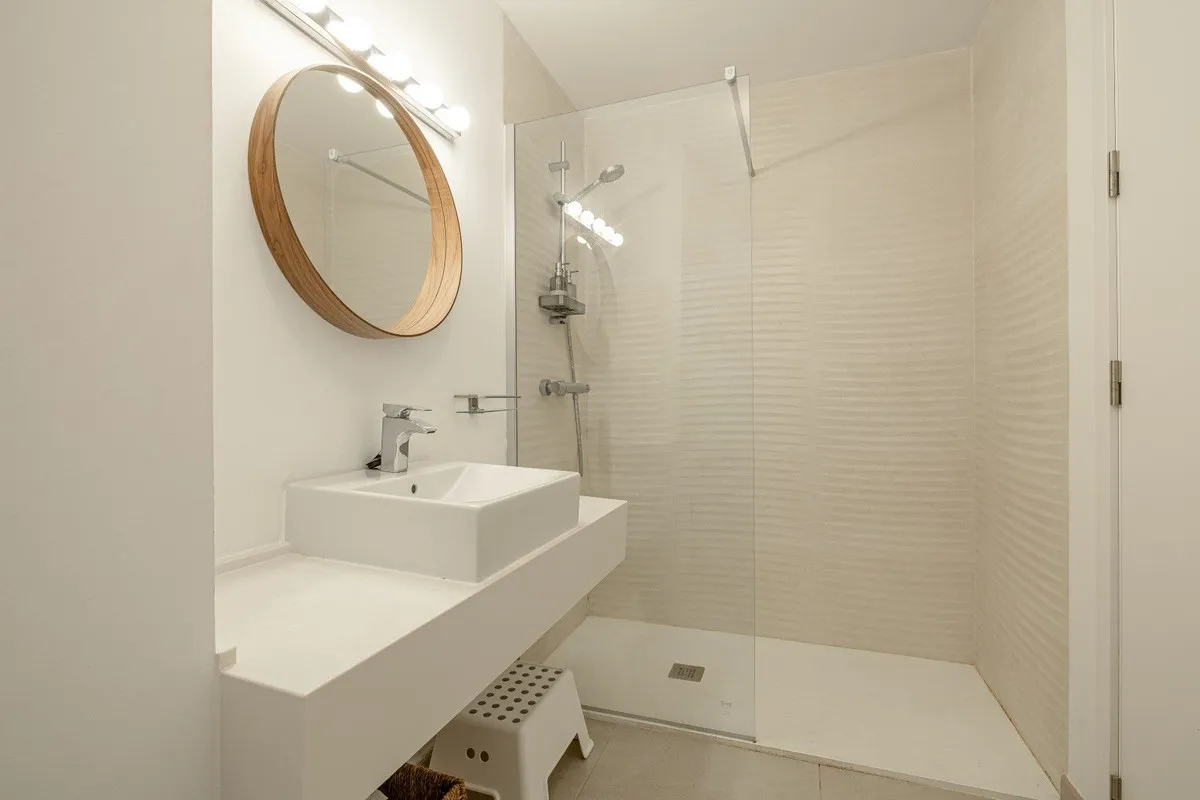 48aa665b-3634-46a7-9726-95b3dfeda8eb