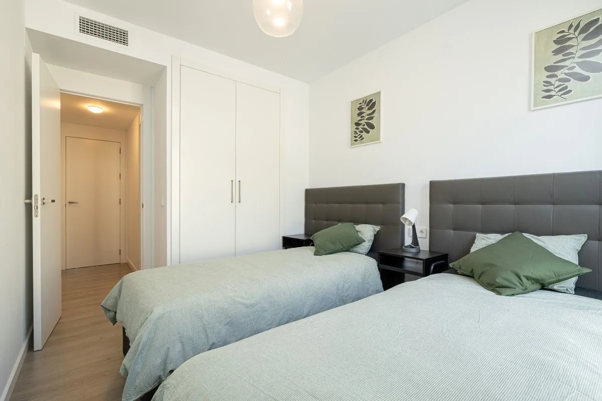 505ea4c6-35de-4fee-b90d-912091ce7232