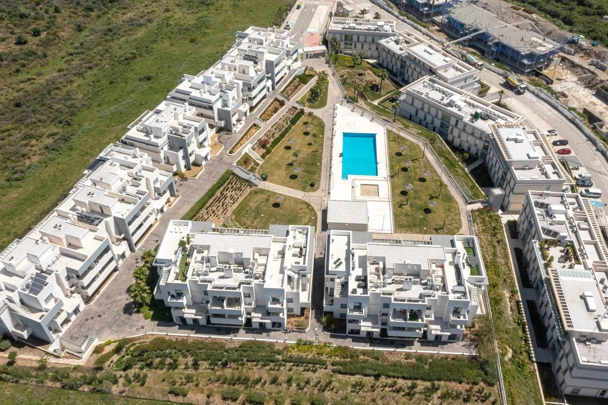 7fda8c54-04cf-47ec-a22e-f66e5f800287