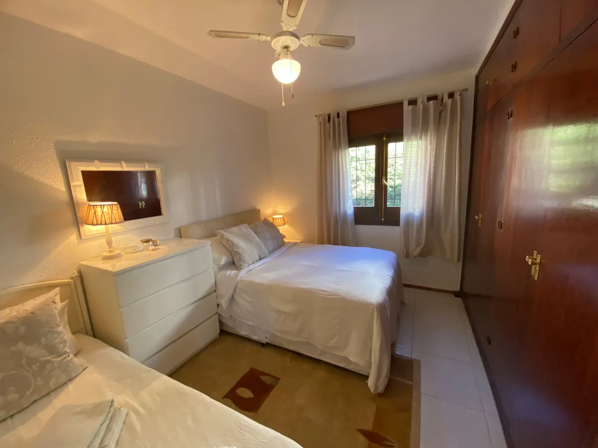 e9cf5292-3529-4270-907c-4af266c86c7a