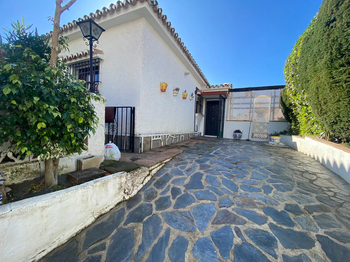 ebafa799-5d98-4f01-8523-17d2218a2a90